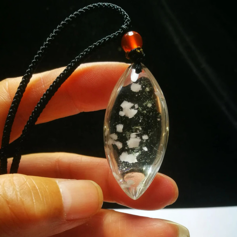 Tibetan High Altitude Clear Phantom Manifestor Crystal Quartz Pendant Healing Reiki Energy Spiritual - Demon of Nepal