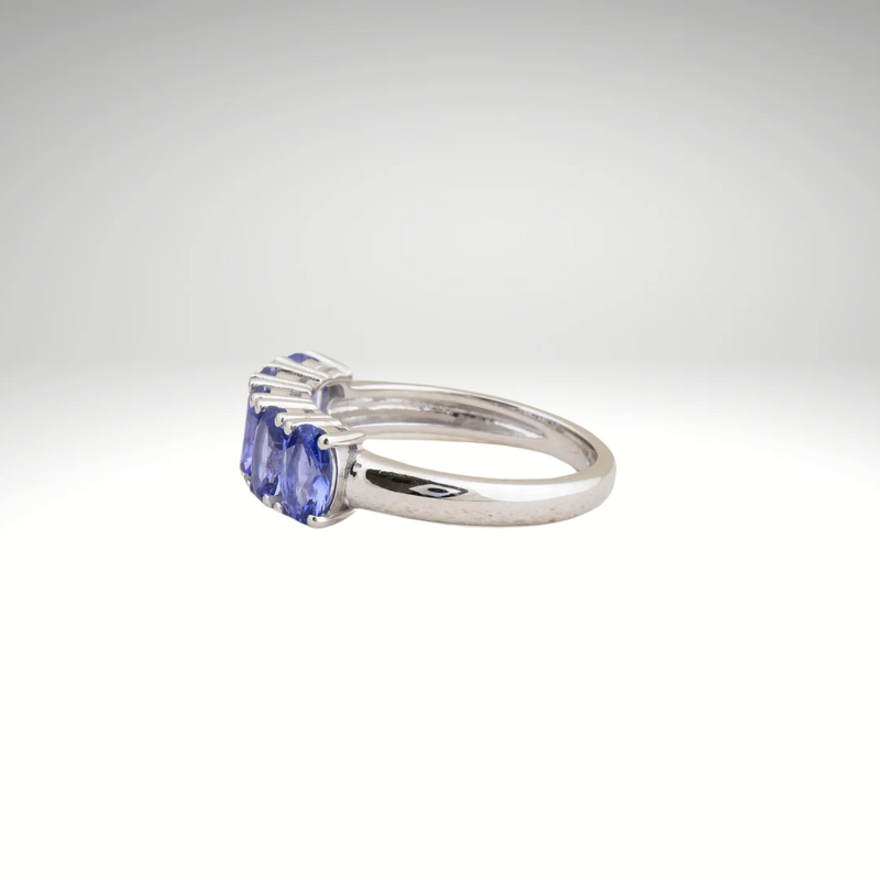 Blue Oval Cut Tanzanite Ring, Solid Gold Handmade Tanzanite Ring