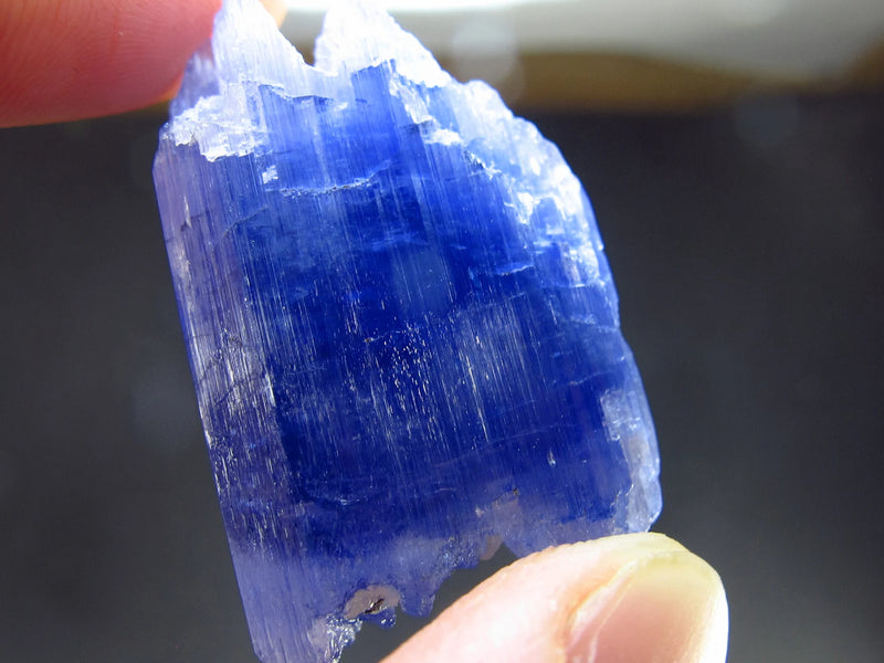 Fine Gem Tanzanite Zoisite Crystal From Tanzania - 108 Carats - 1.4"