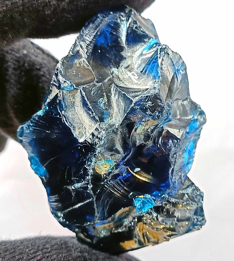 Blue Alexandrite Natural Rough 900-950 Carat Untreated, From Russian Rough Alexandrite